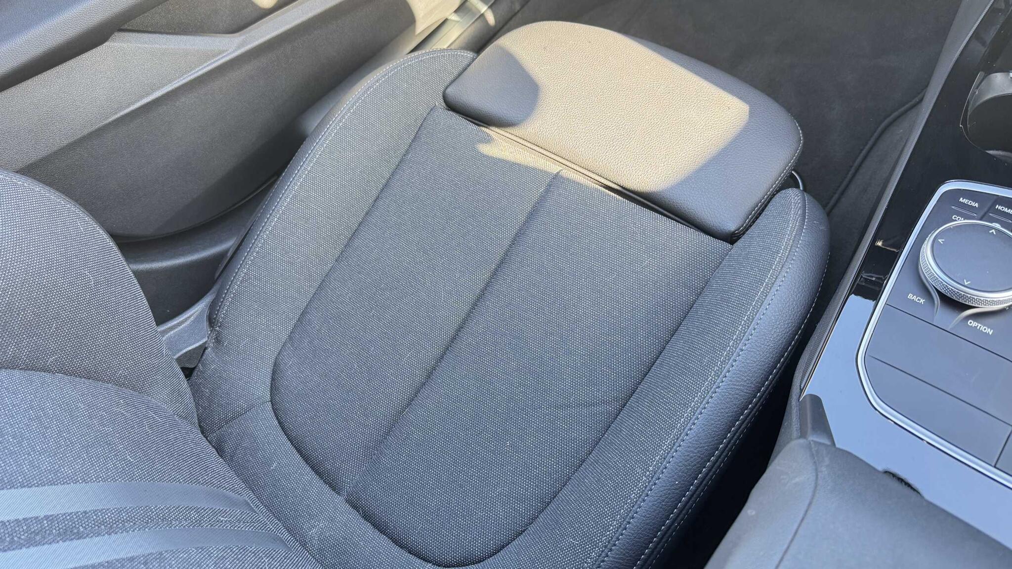 BMW 1 Series view 34