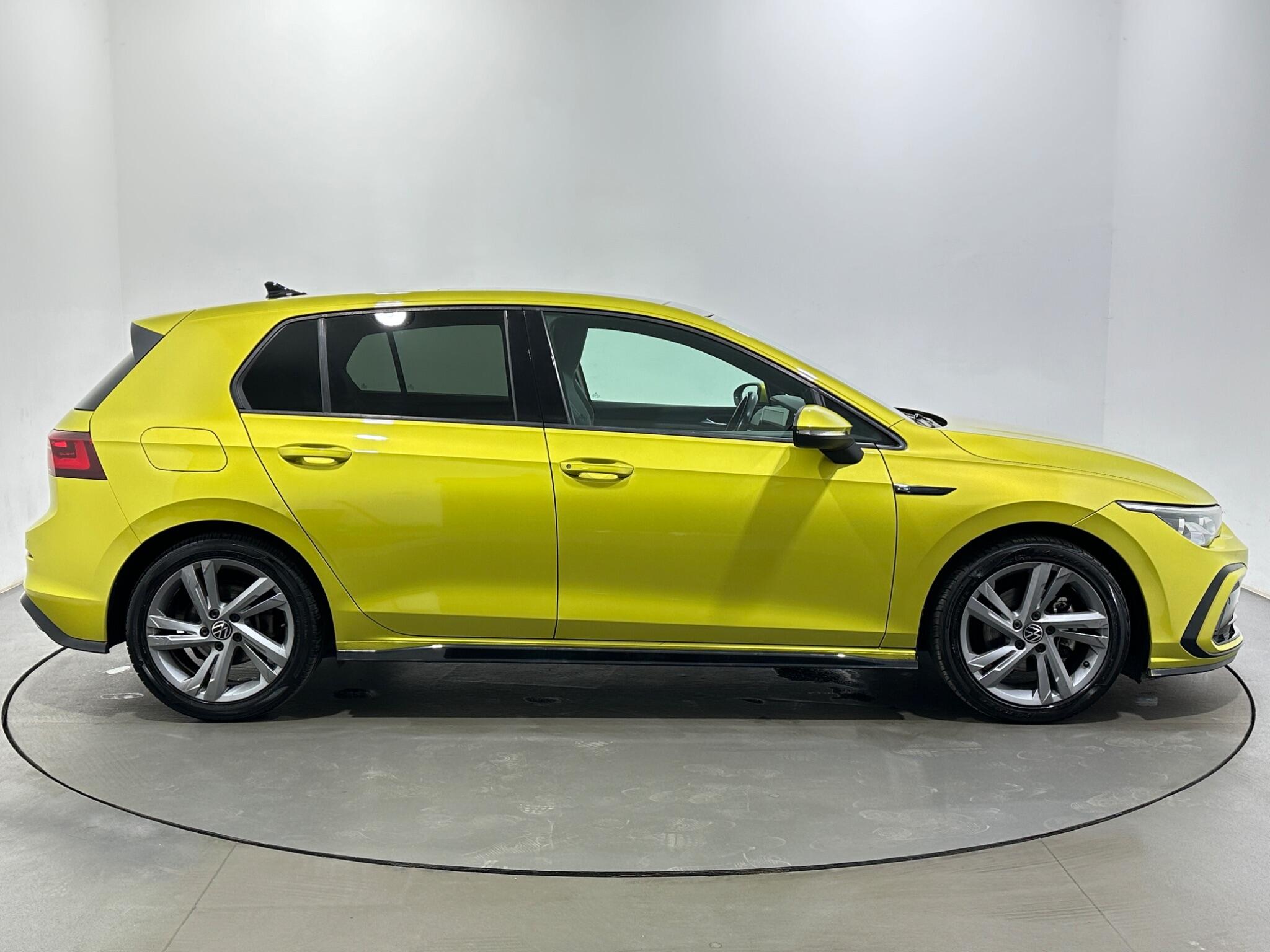 Volkswagen Golf view 9