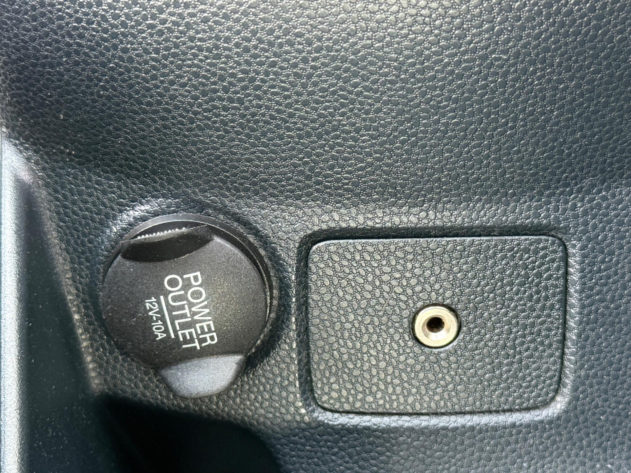 Ford Fiesta - Image 56
