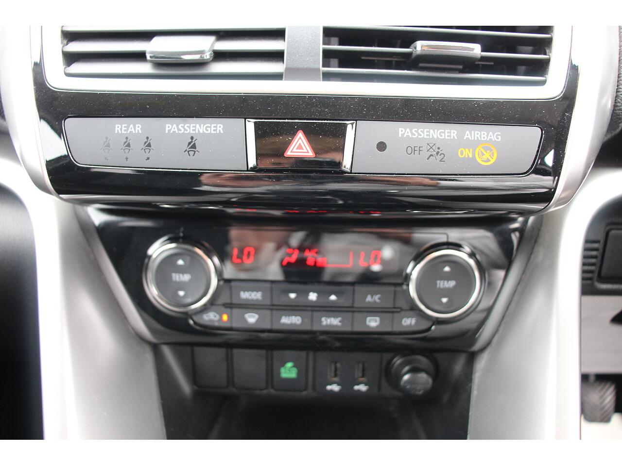 Mitsubishi Eclipse Cross view 27