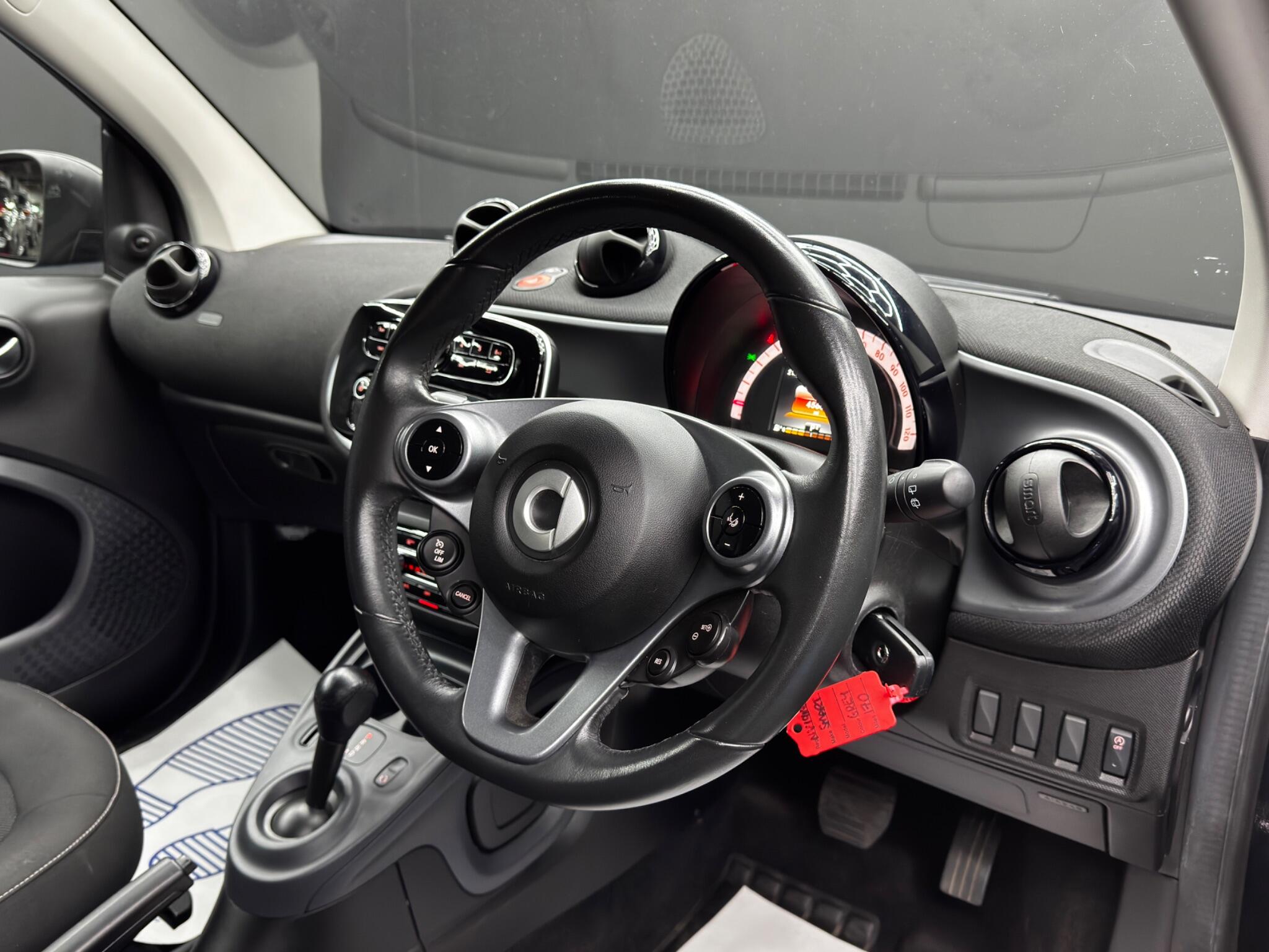 Smart Fortwo view 9