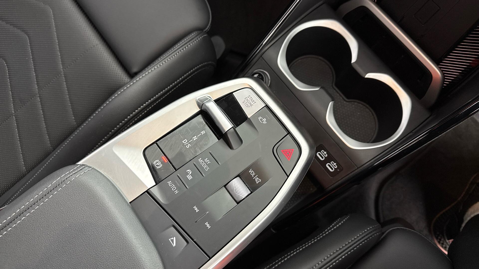 BMW X1 view 10