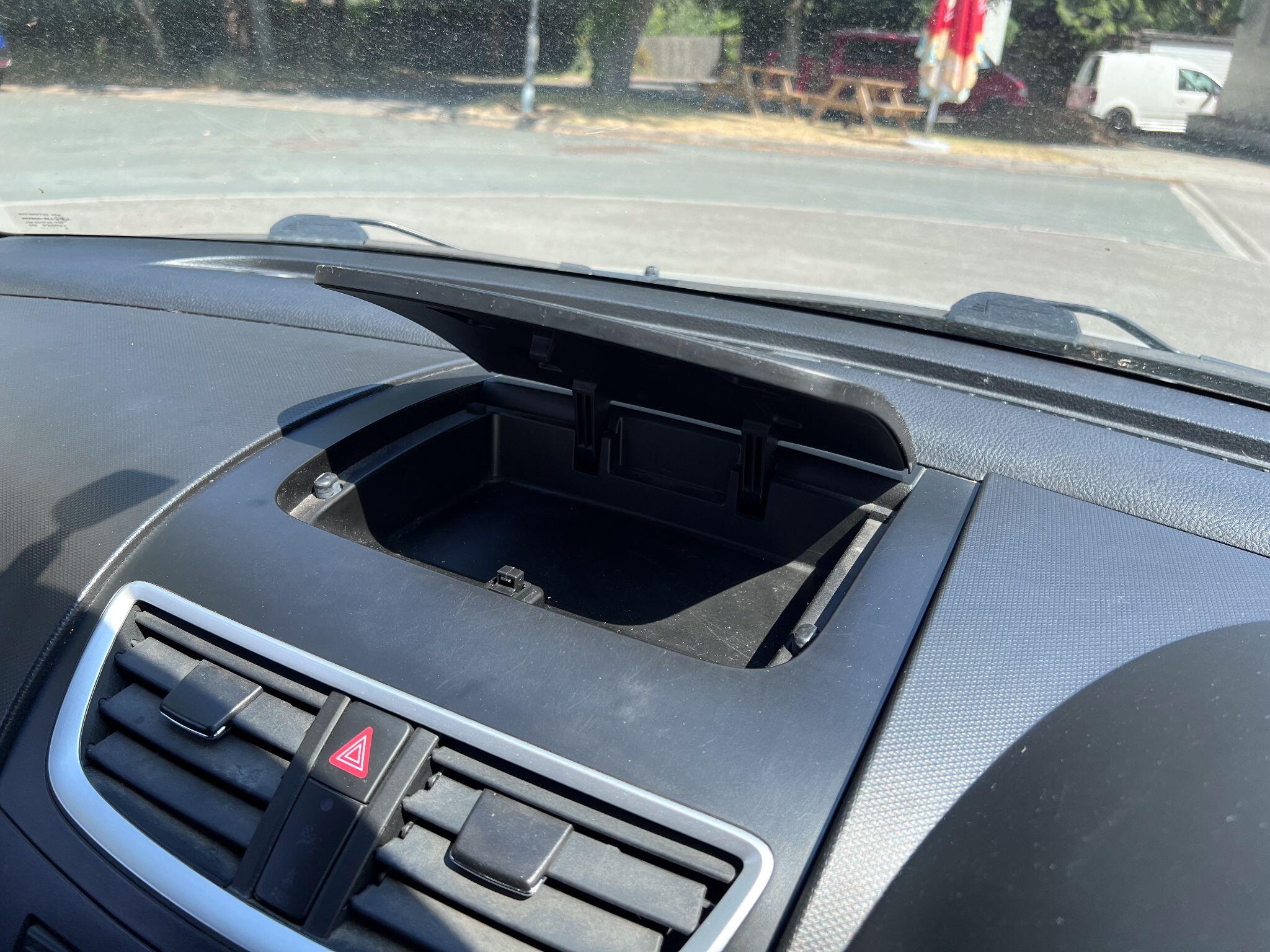 Suzuki Swift view 19