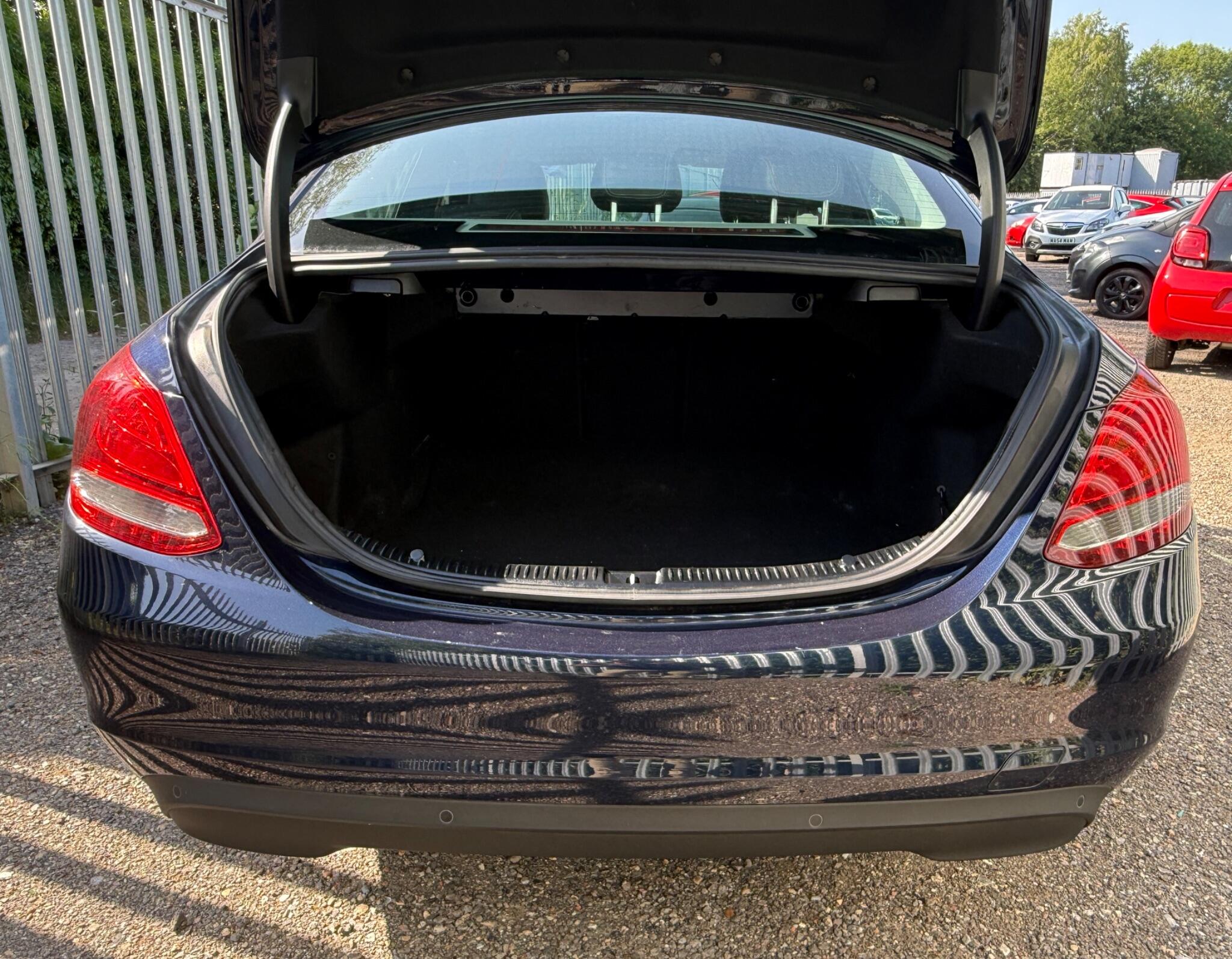 2017 Mercedes-Benz C Class image 47