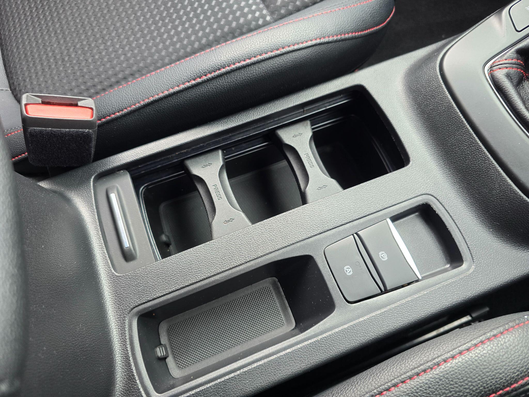 Ford Focus view 26