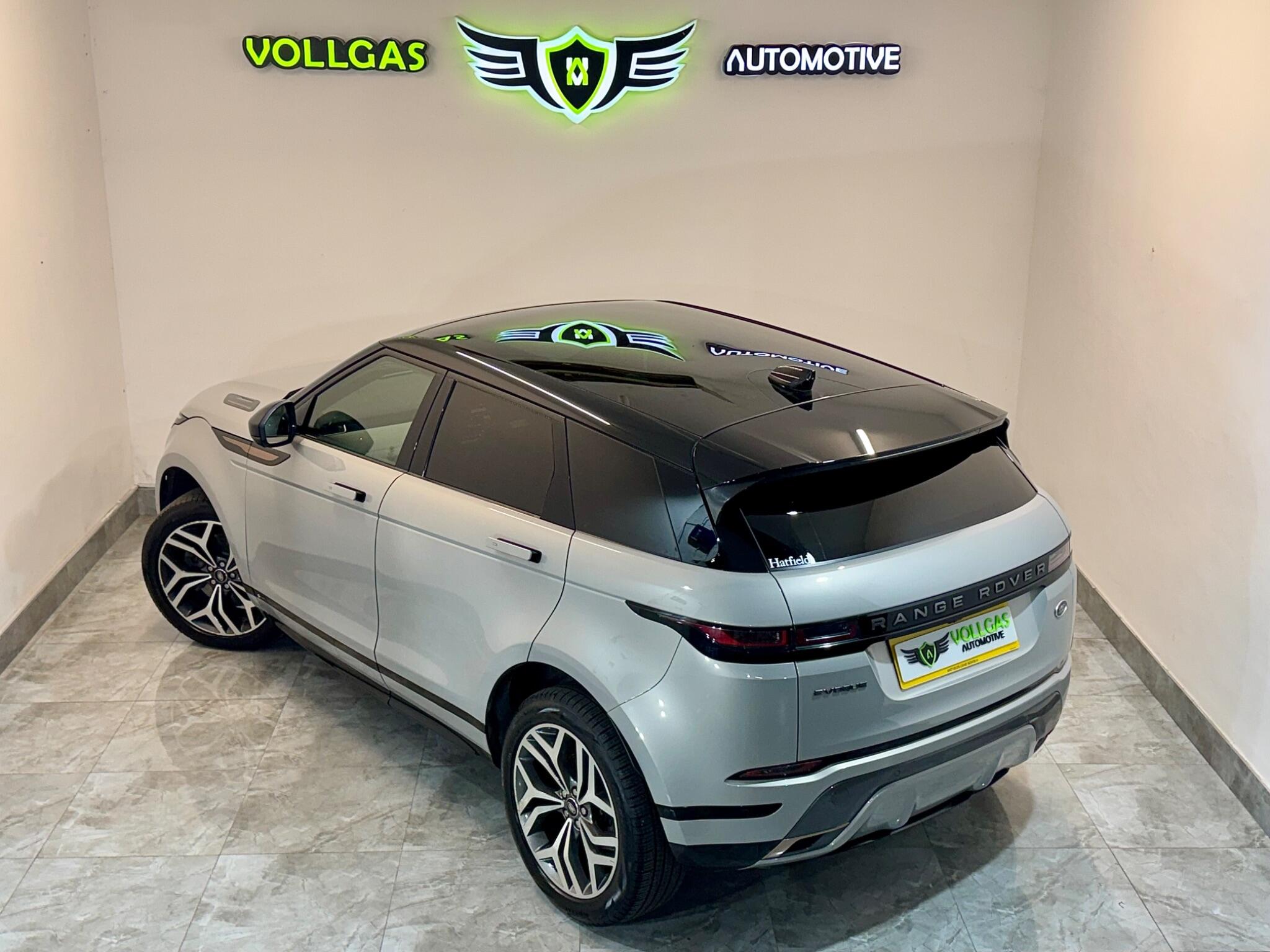 Land Rover Range Rover Evoque view 4