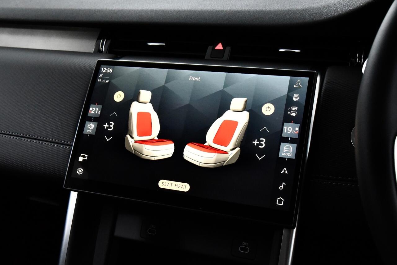 Land Rover Discovery Sport view 39