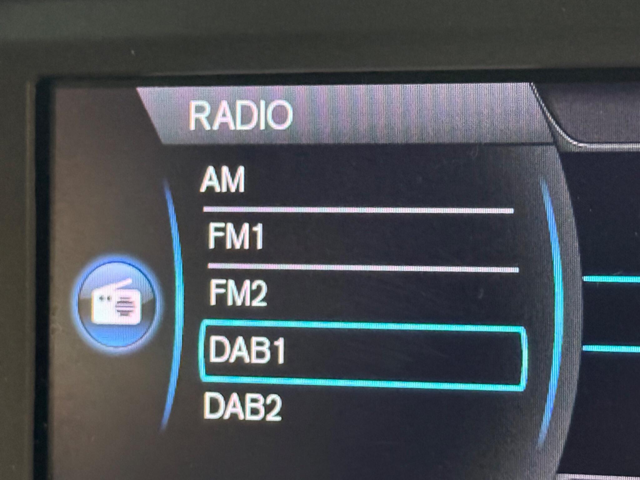 Volvo V40 view 23