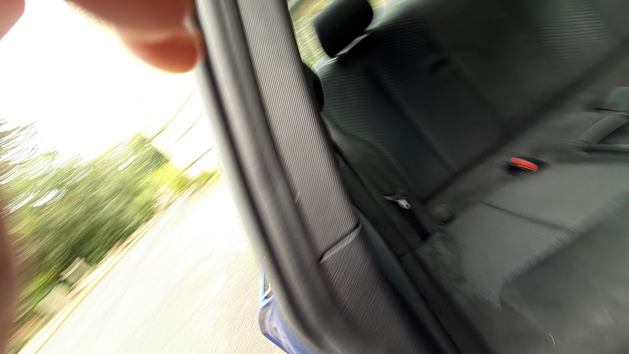 BMW 2 Series view 33