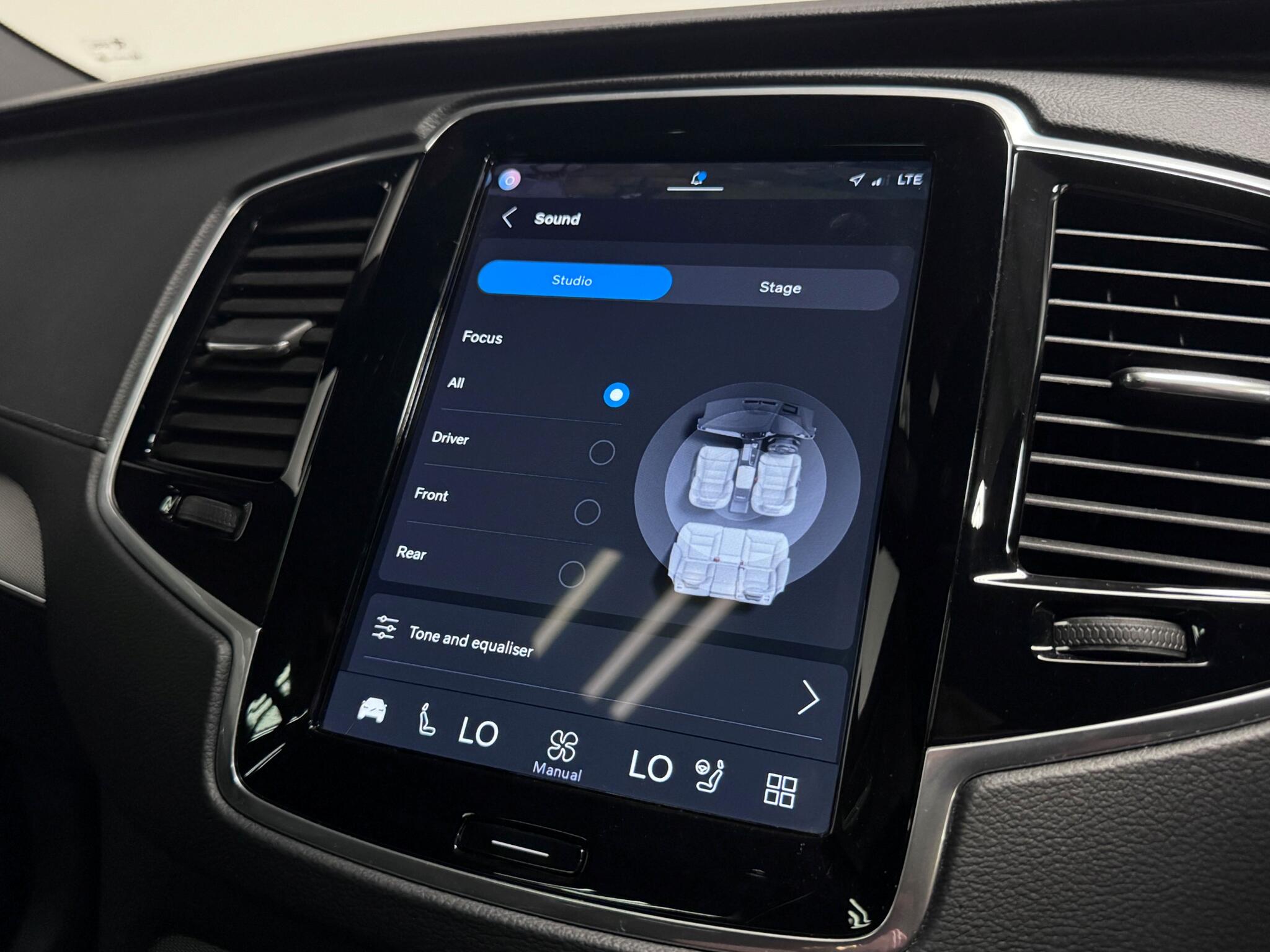 Volvo XC90 view 54