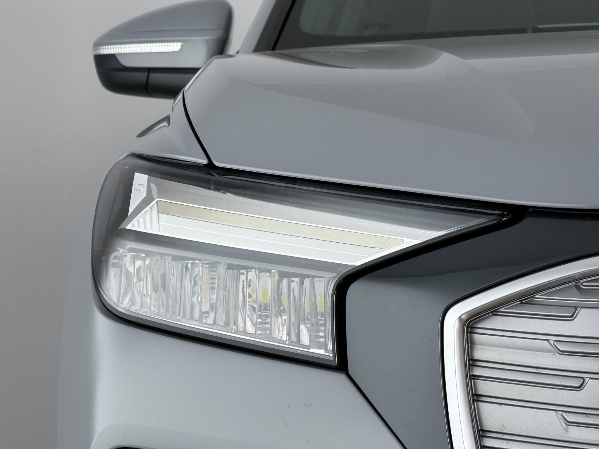 Audi Q4 E-Tron view 4