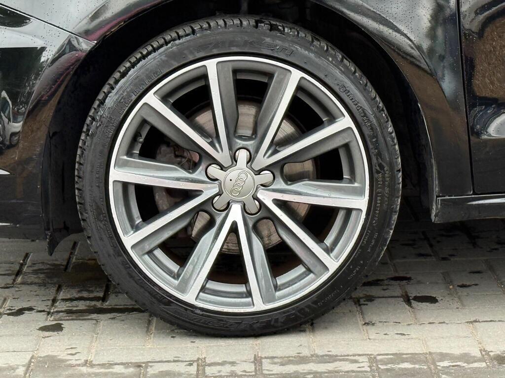 Audi A1 view 12