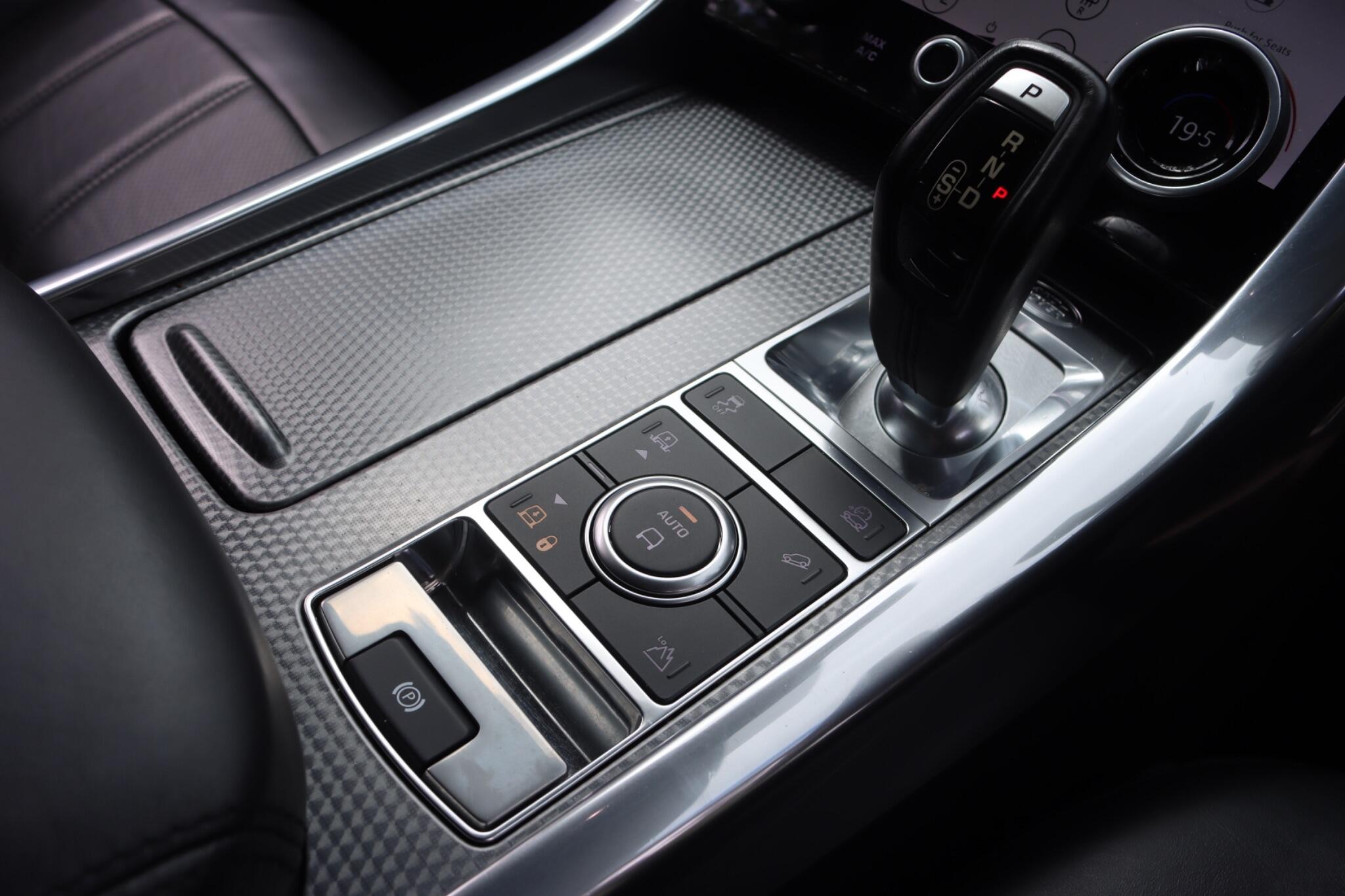 Land Rover Range Rover Sport view 27