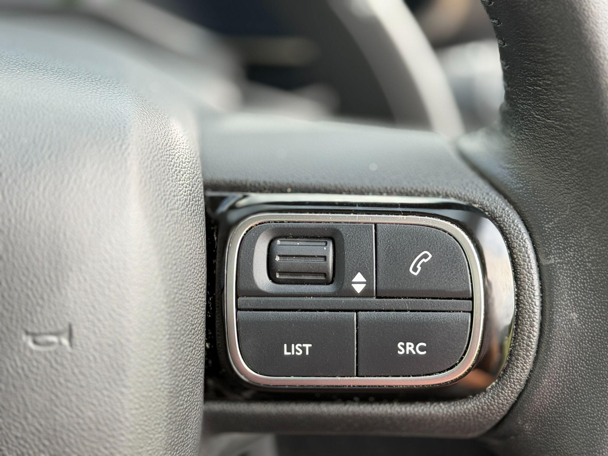 Citroen C5 Aircross view 37