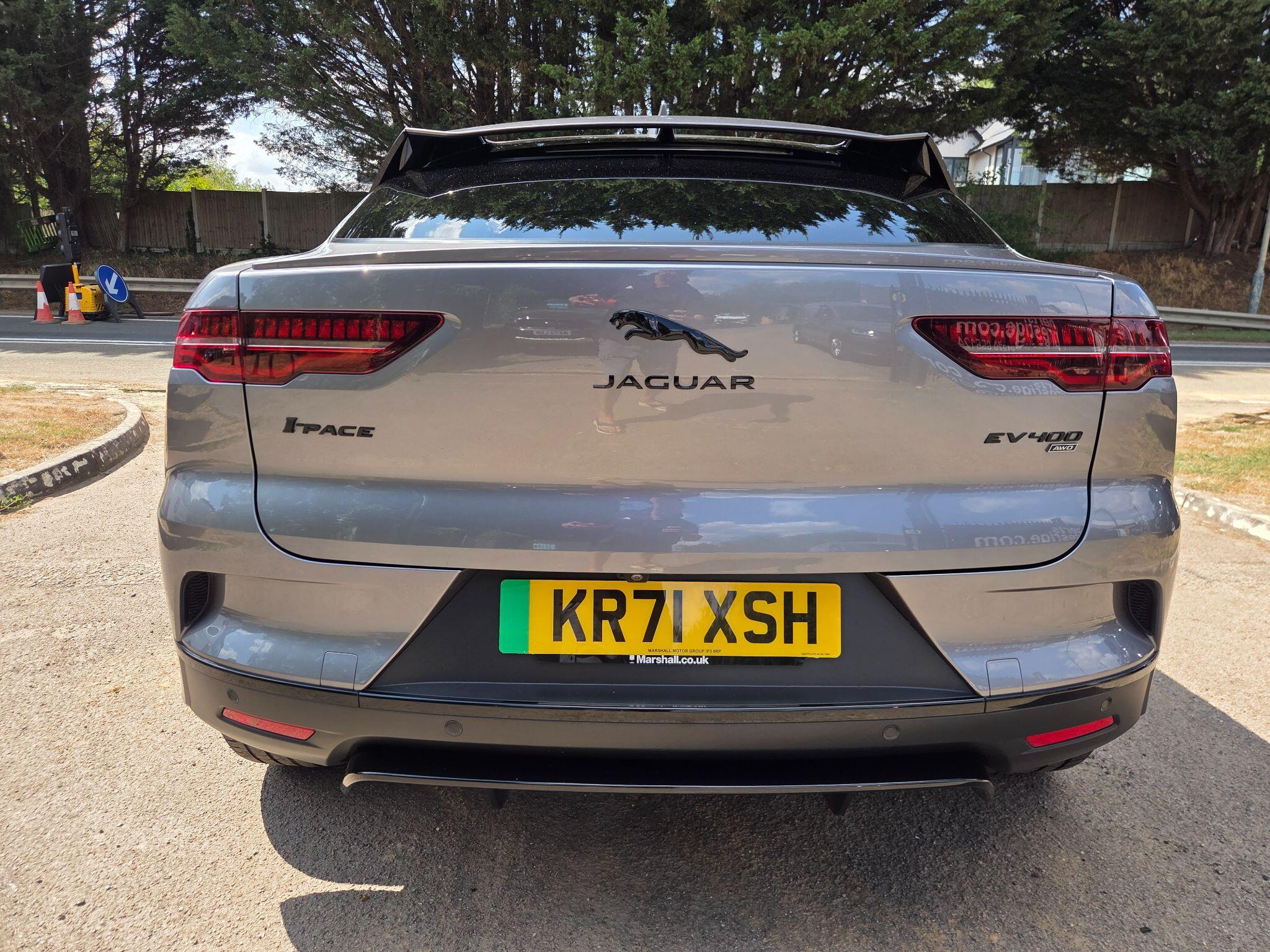 Jaguar I-Pace view 21