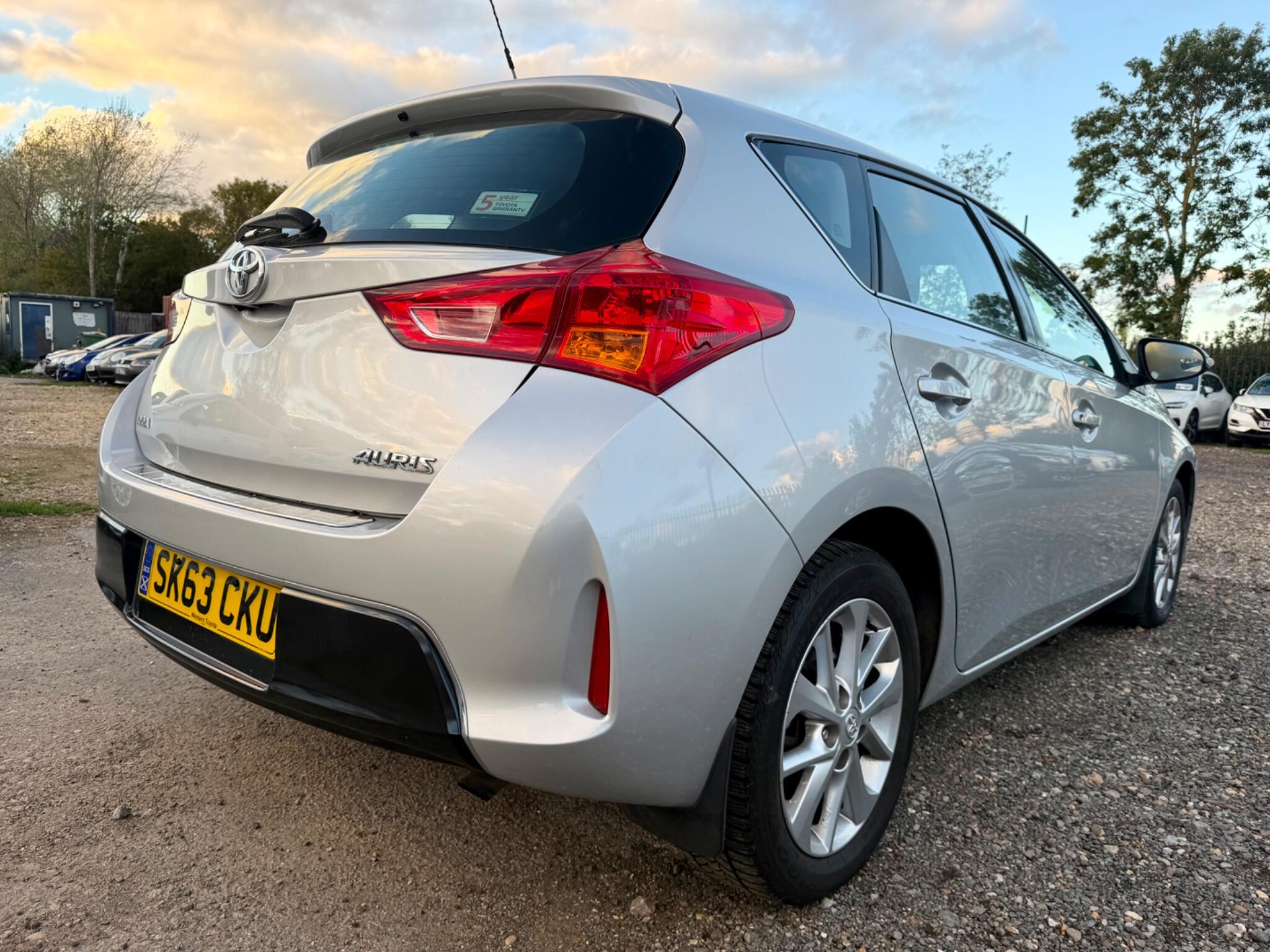 Toyota Auris view 21