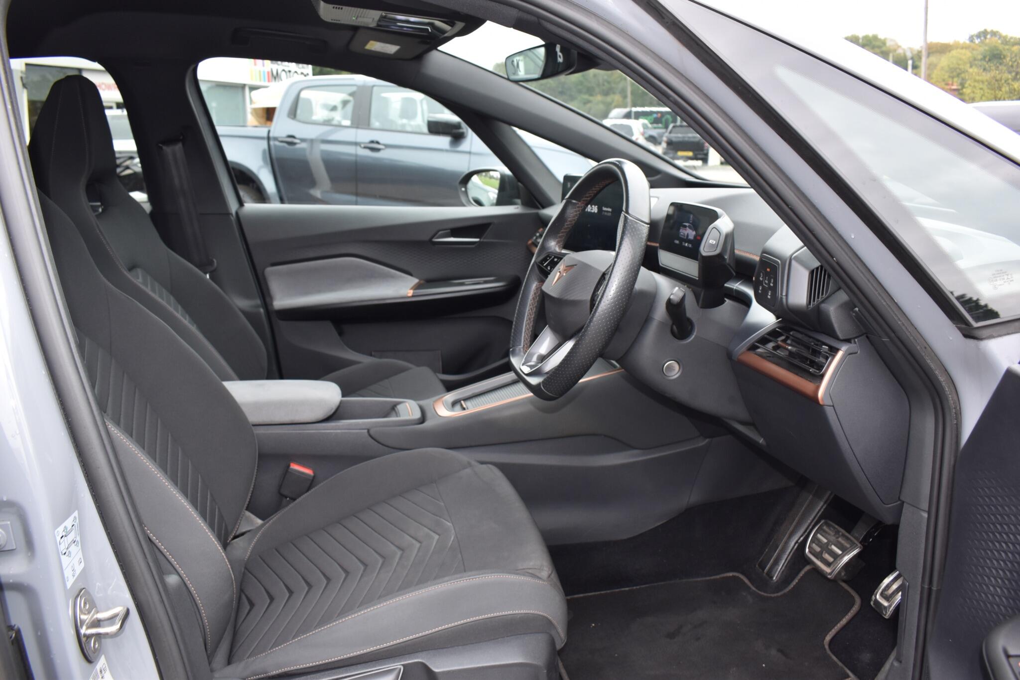 Born - 58kWh V2 Auto 5dr - Image 34