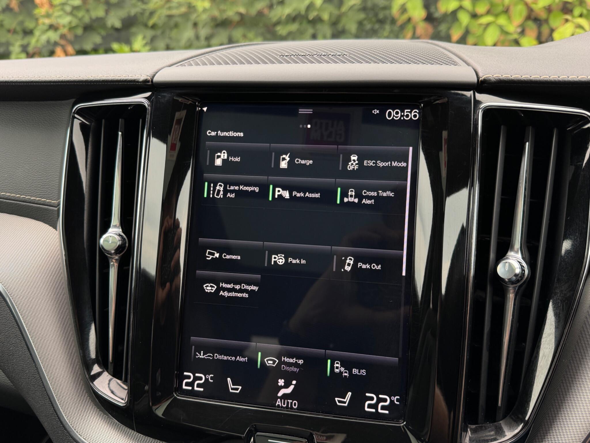 Volvo XC60 view 49