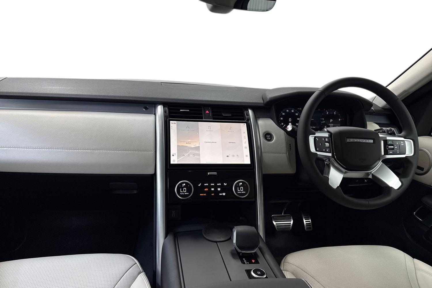 Land Rover Discovery view 8