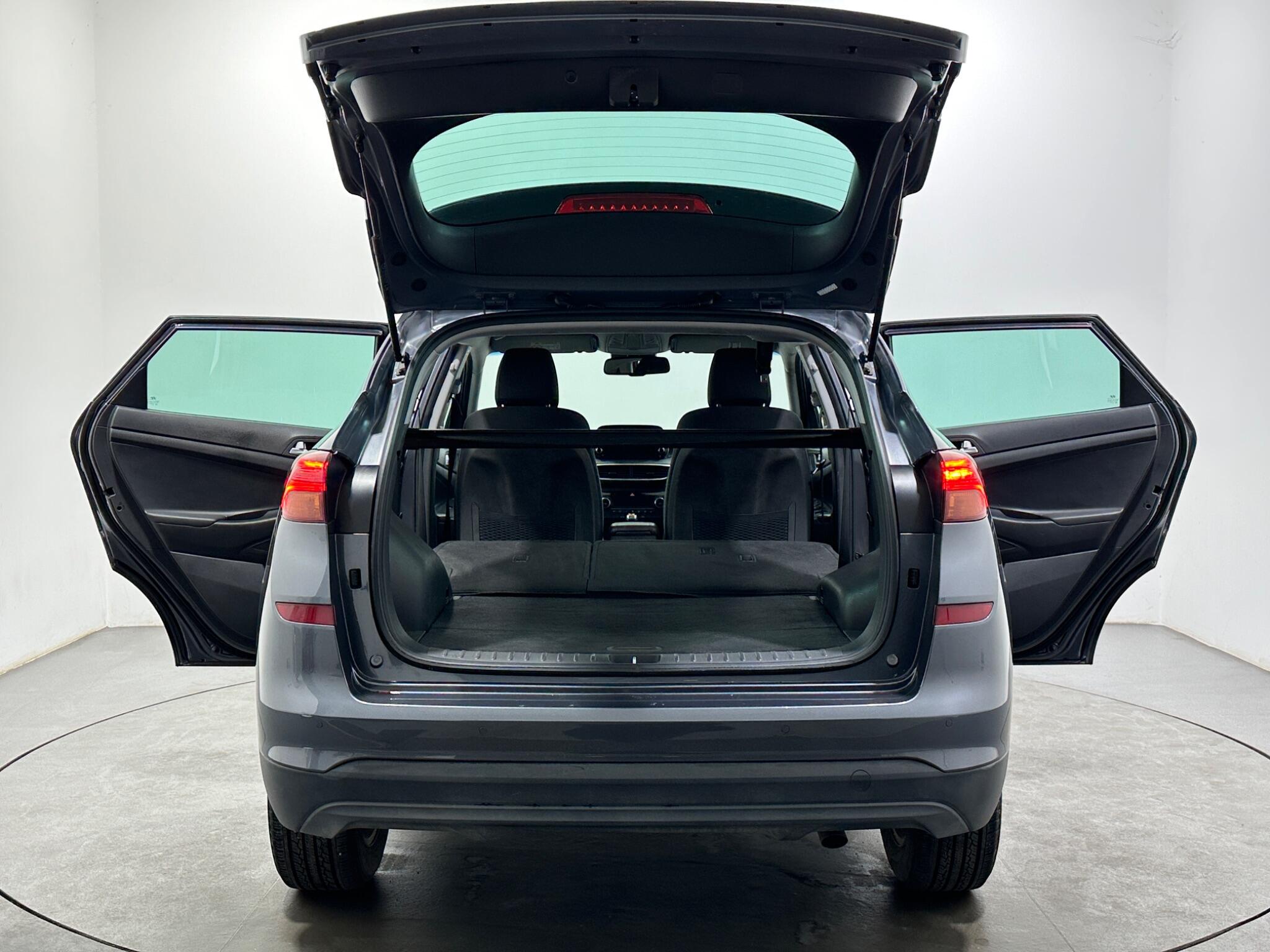 Hyundai Tucson view 43