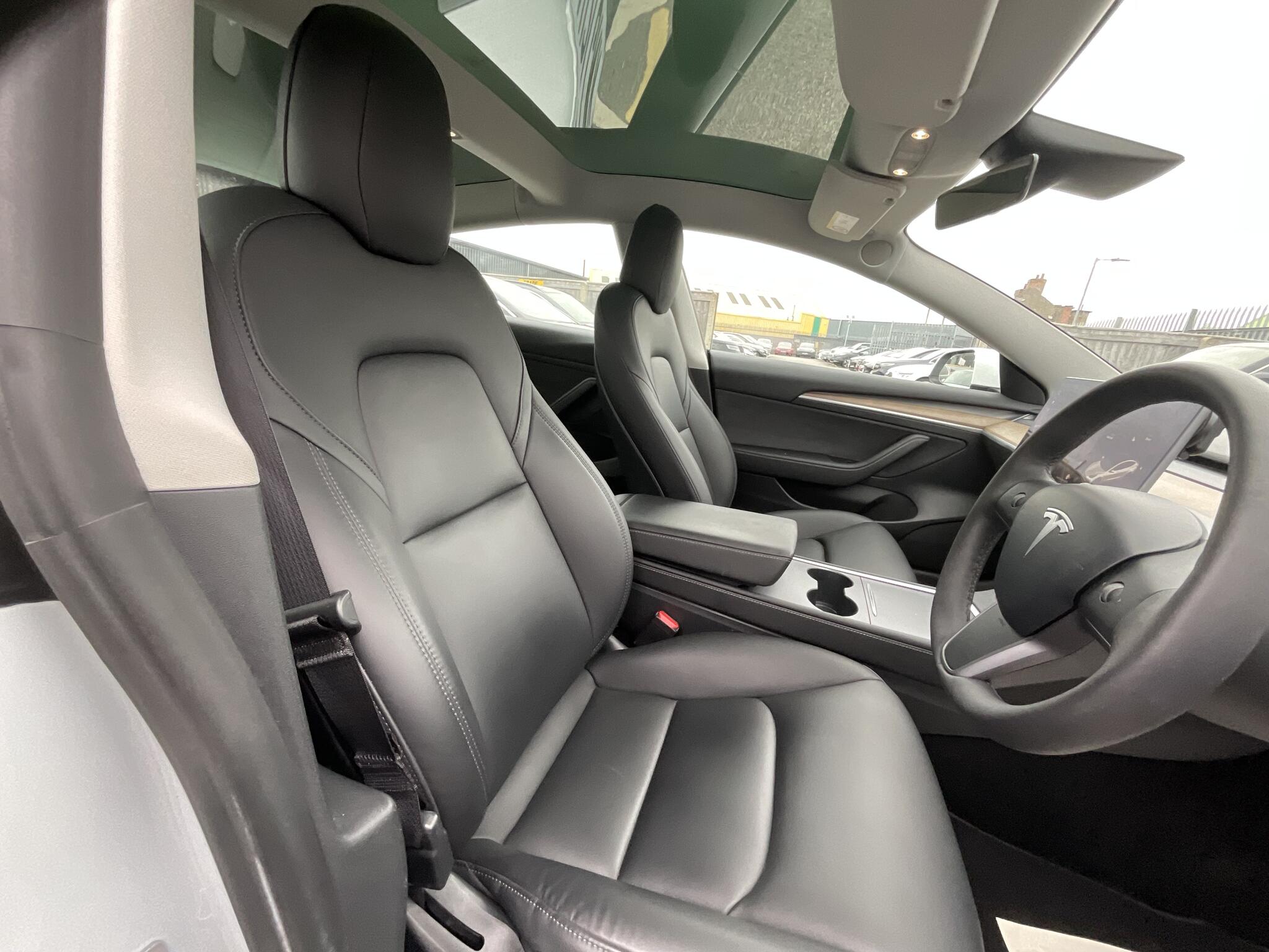 Tesla Model 3 view 8
