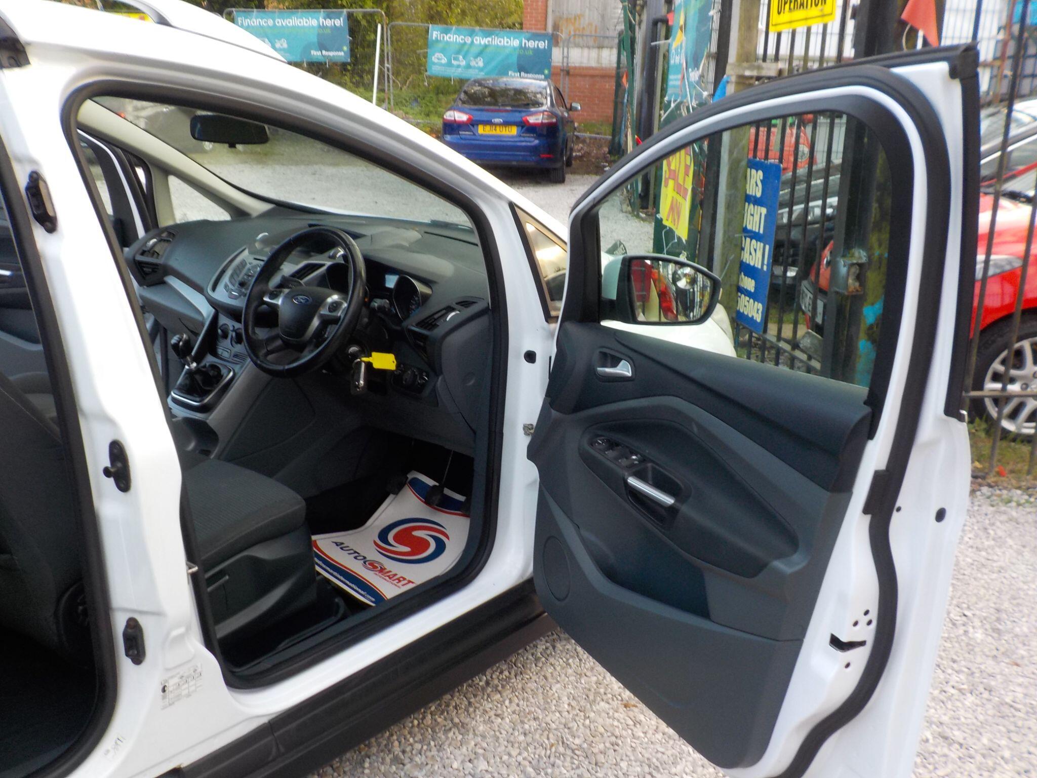 Ford Grand C-Max 1.6 TDCi Zetec Euro 5 5dr