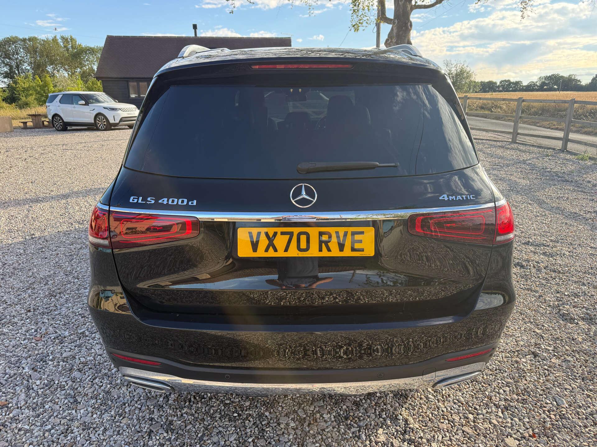 Mercedes-Benz GLS view 8