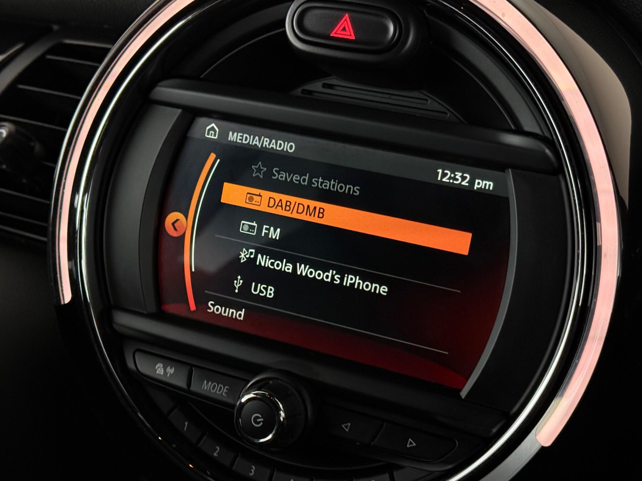 Mini Hatch view 23