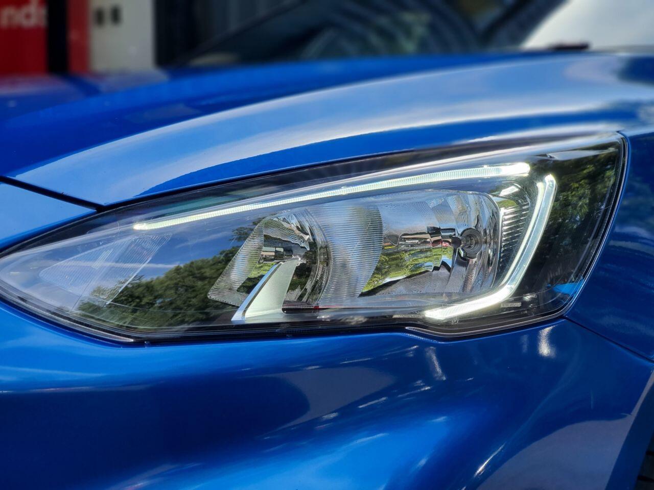 Ford Focus view 9
