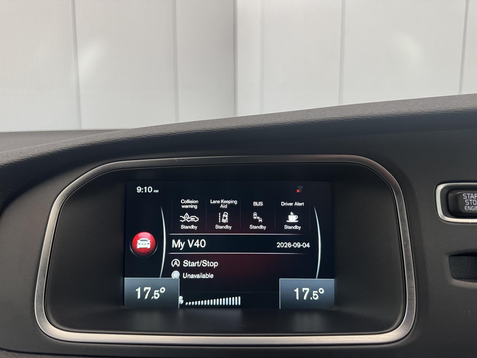 Volvo V40 view 69
