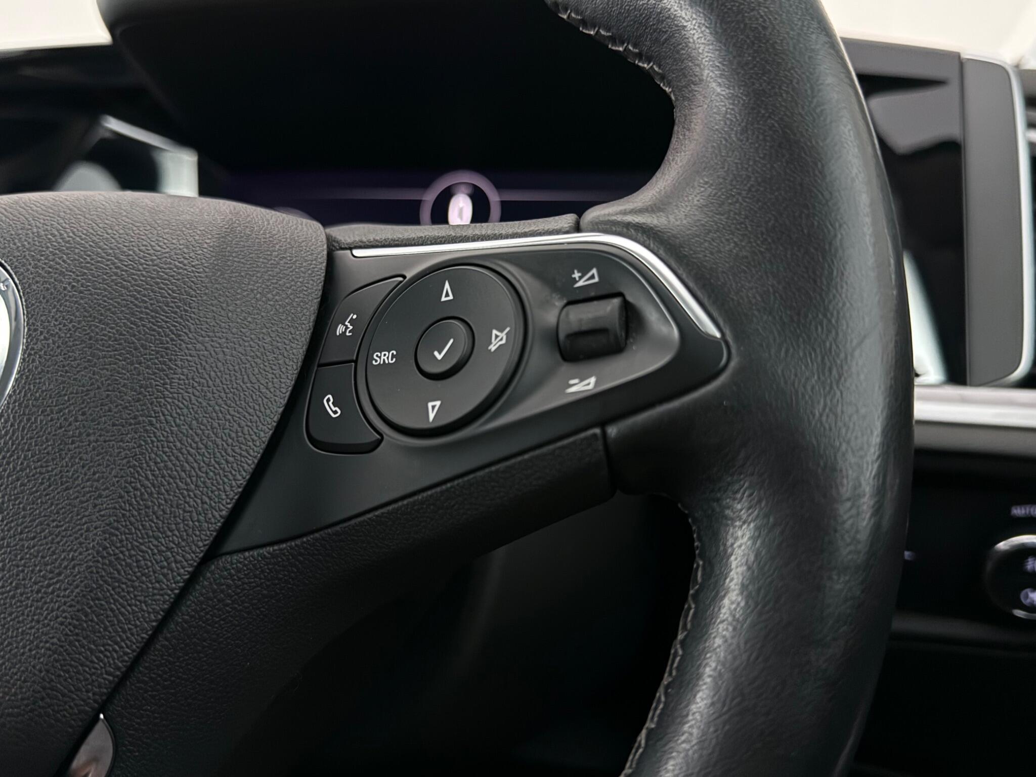 Vauxhall Grandland X view 15
