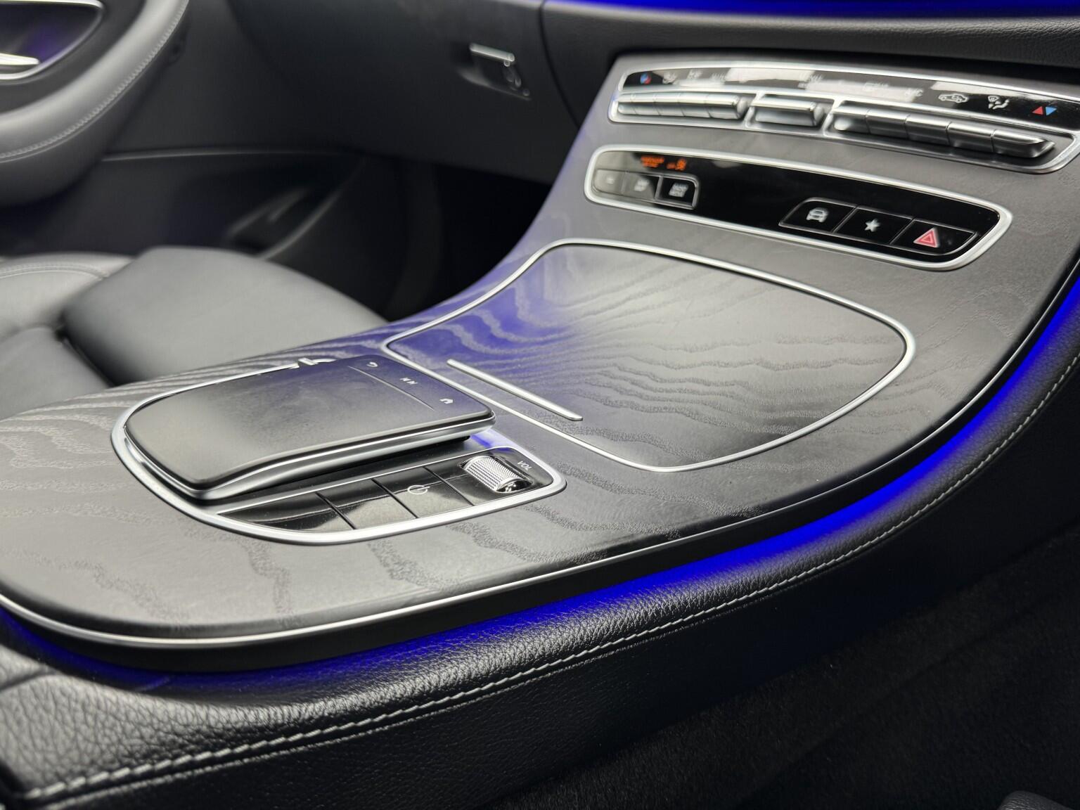 Mercedes-Benz E-Class view 23