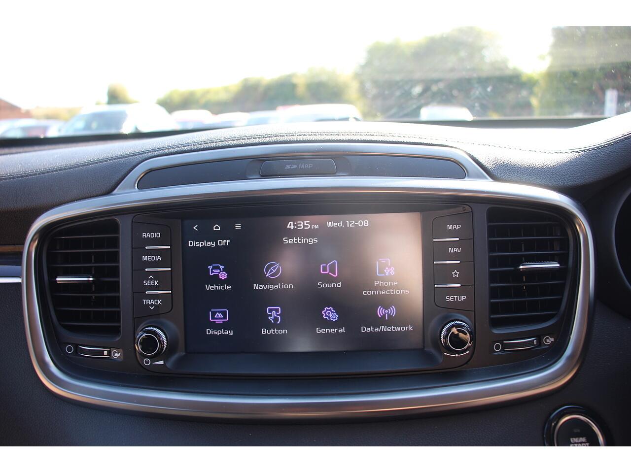 Kia Sorento view 24