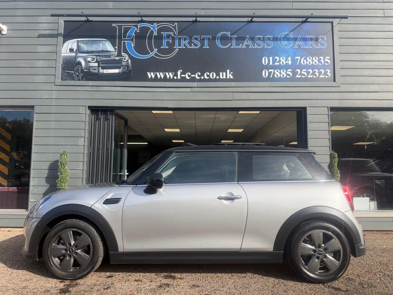 Mini Hatch view 4
