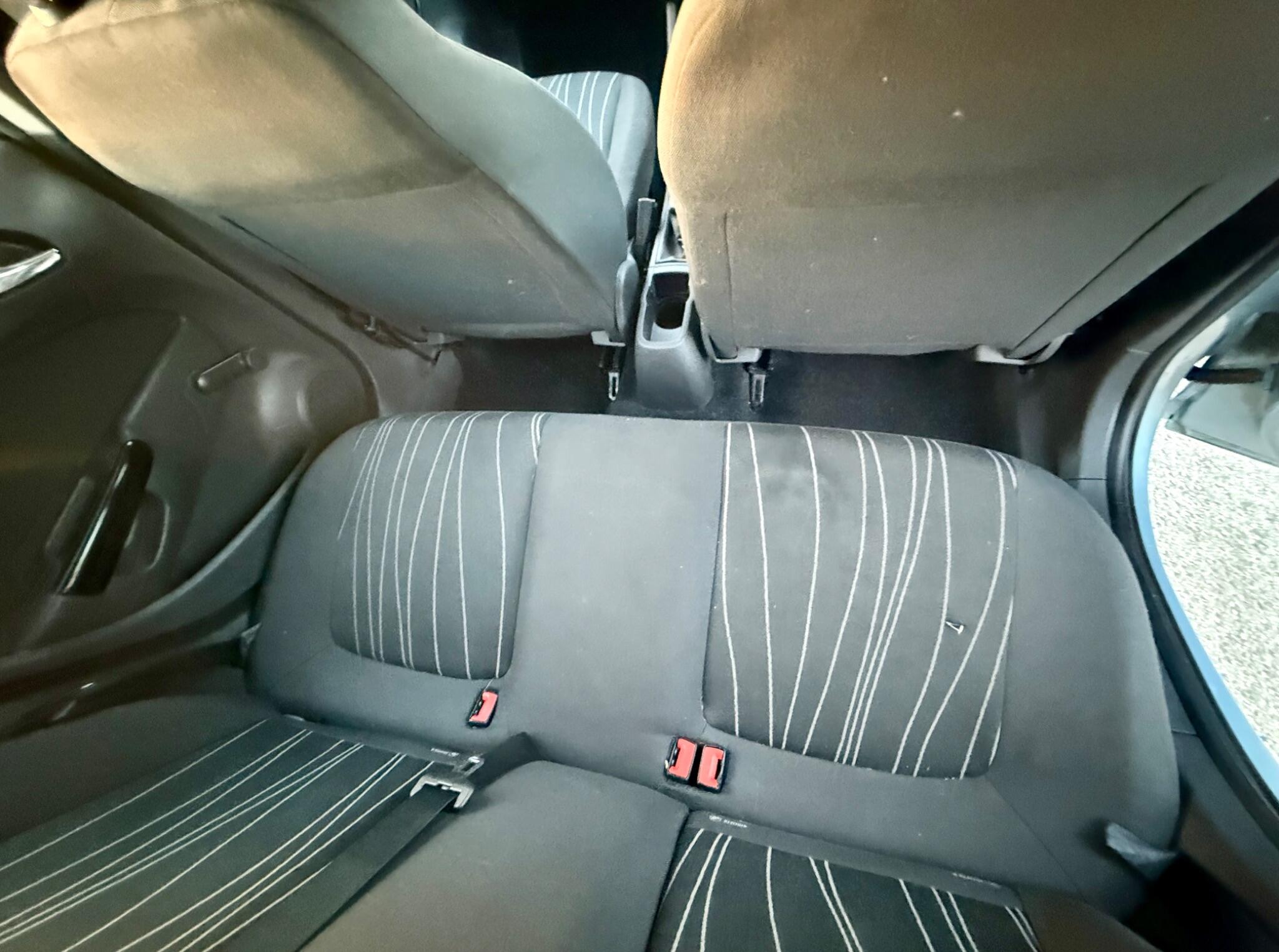 Vauxhall Corsa view 33