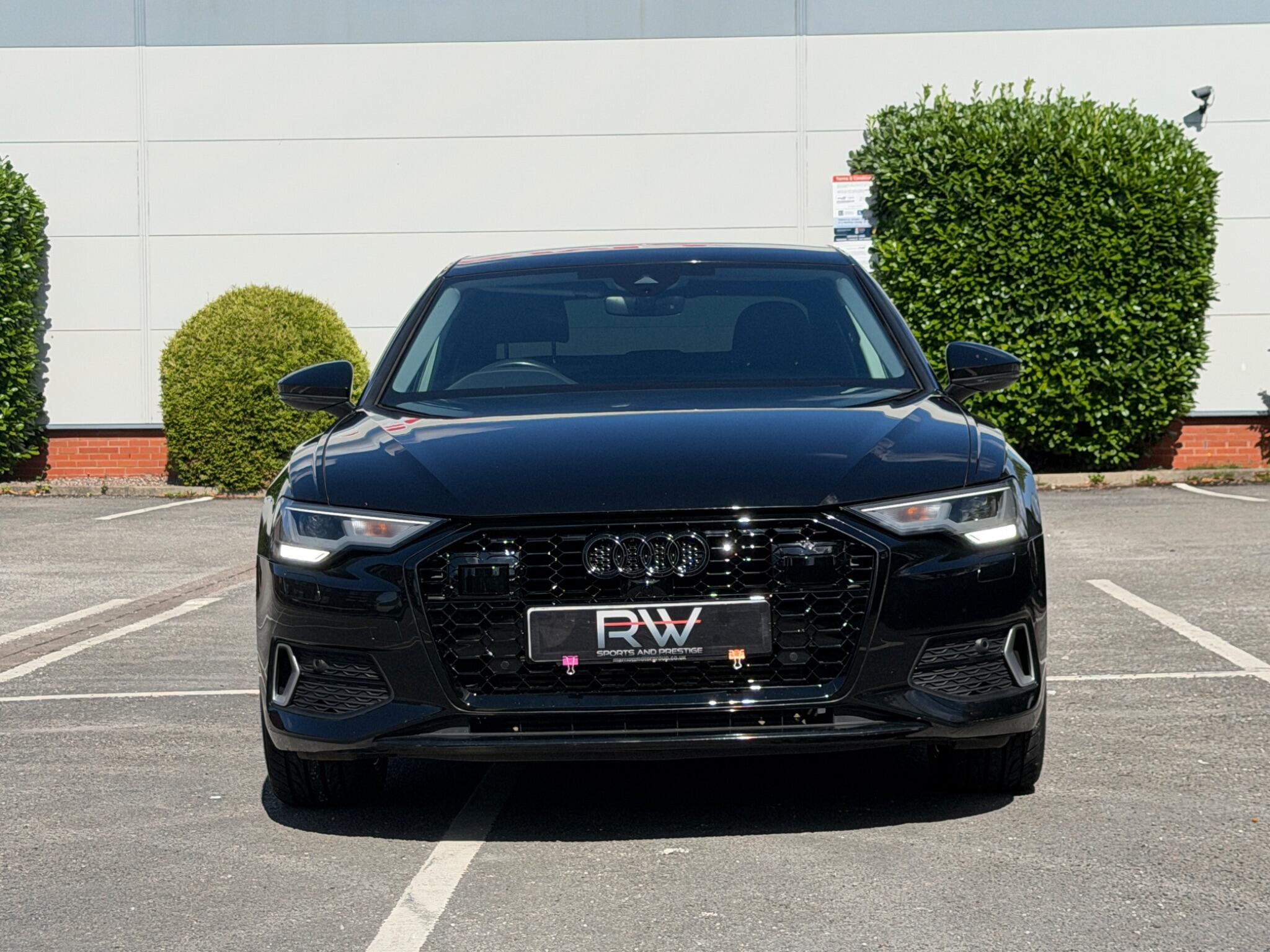 Audi A6 Saloon view 13