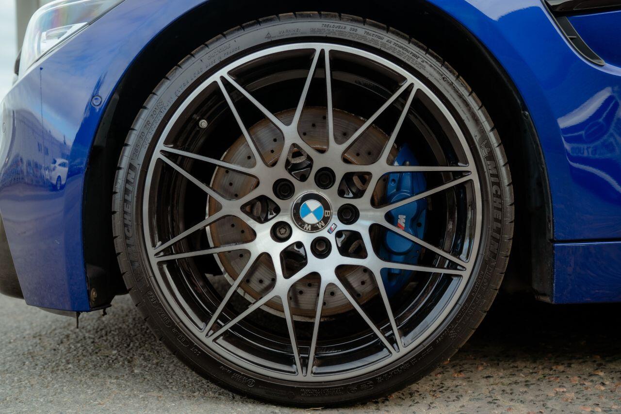 BMW M4 view 34