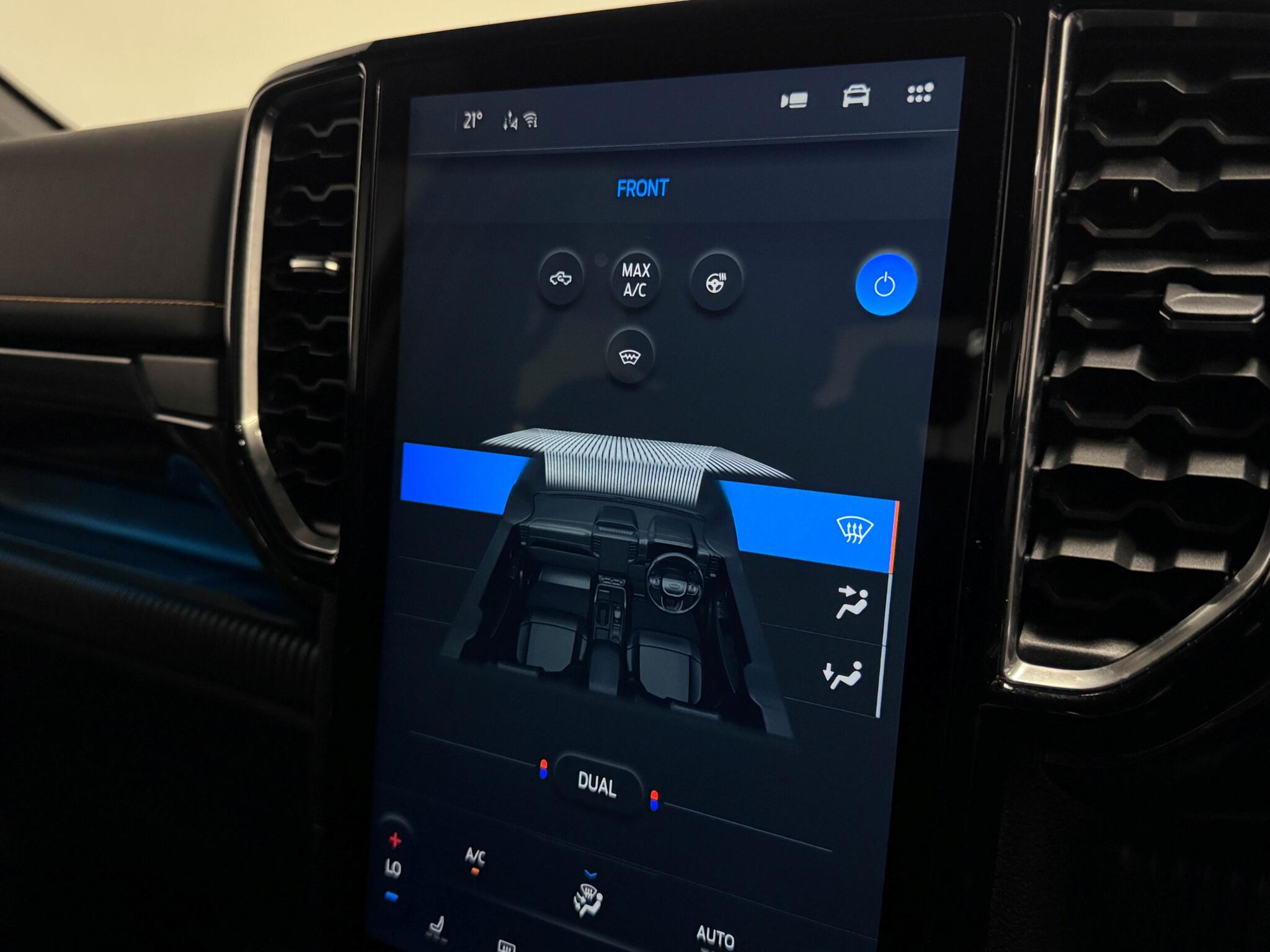 Ford Ranger view 48