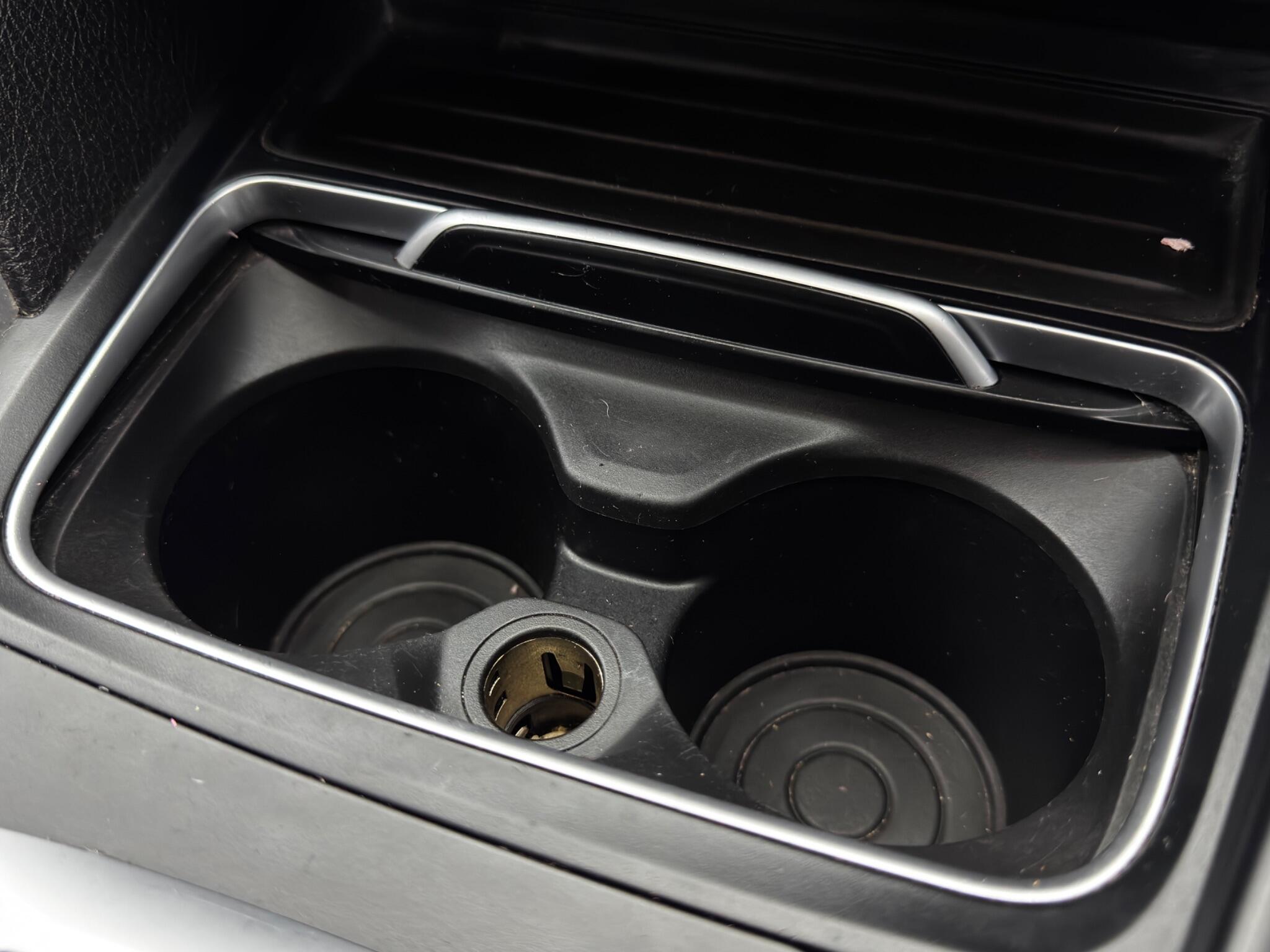 BMW 3 Series view 27
