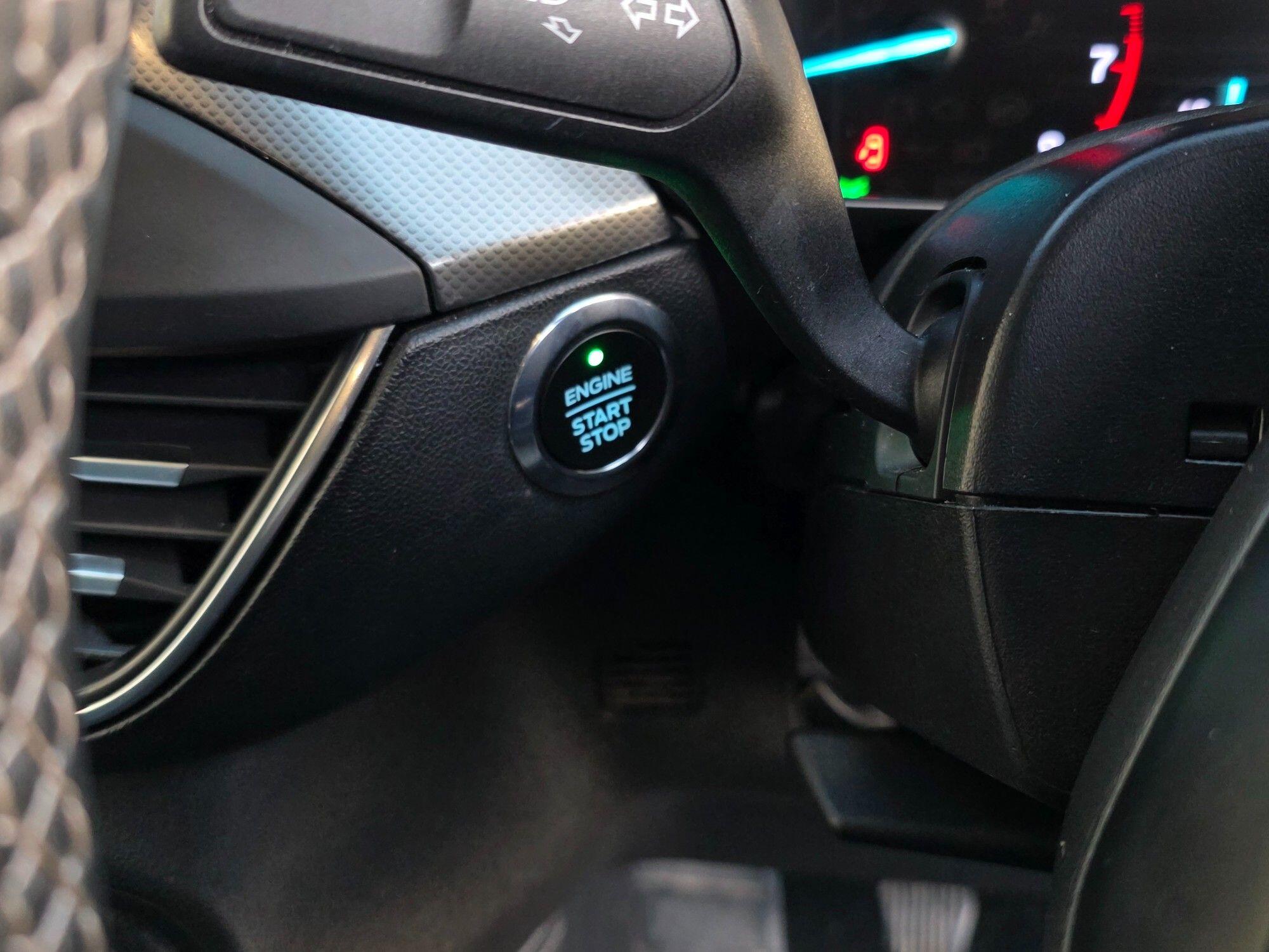 Ford Focus view 22