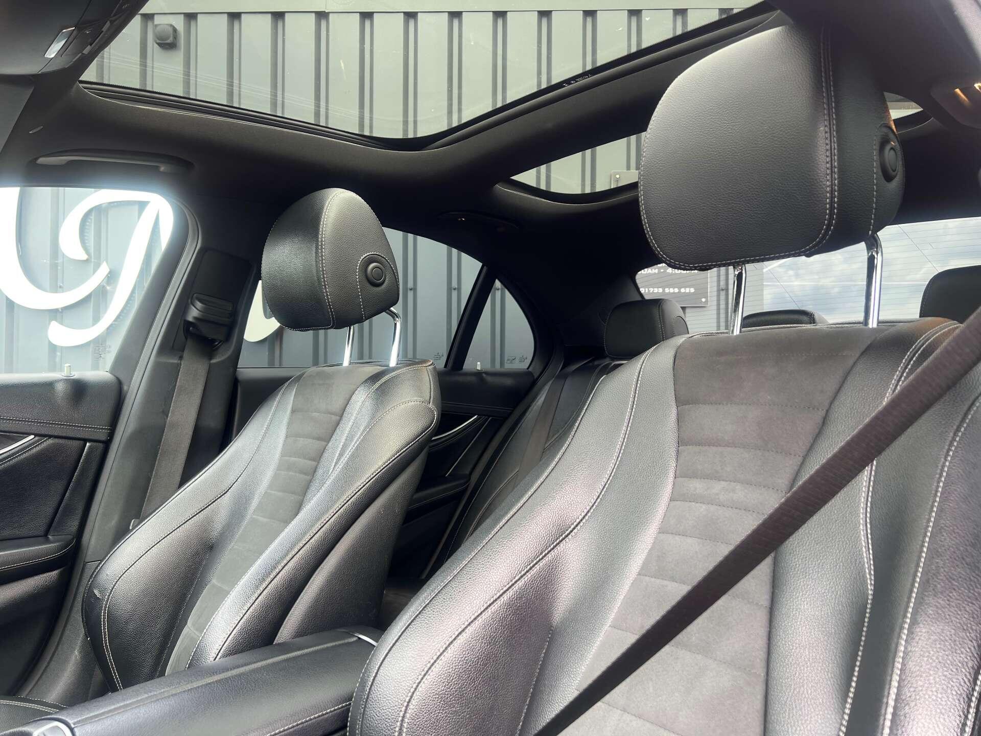 Mercedes-Benz E-Class view 47