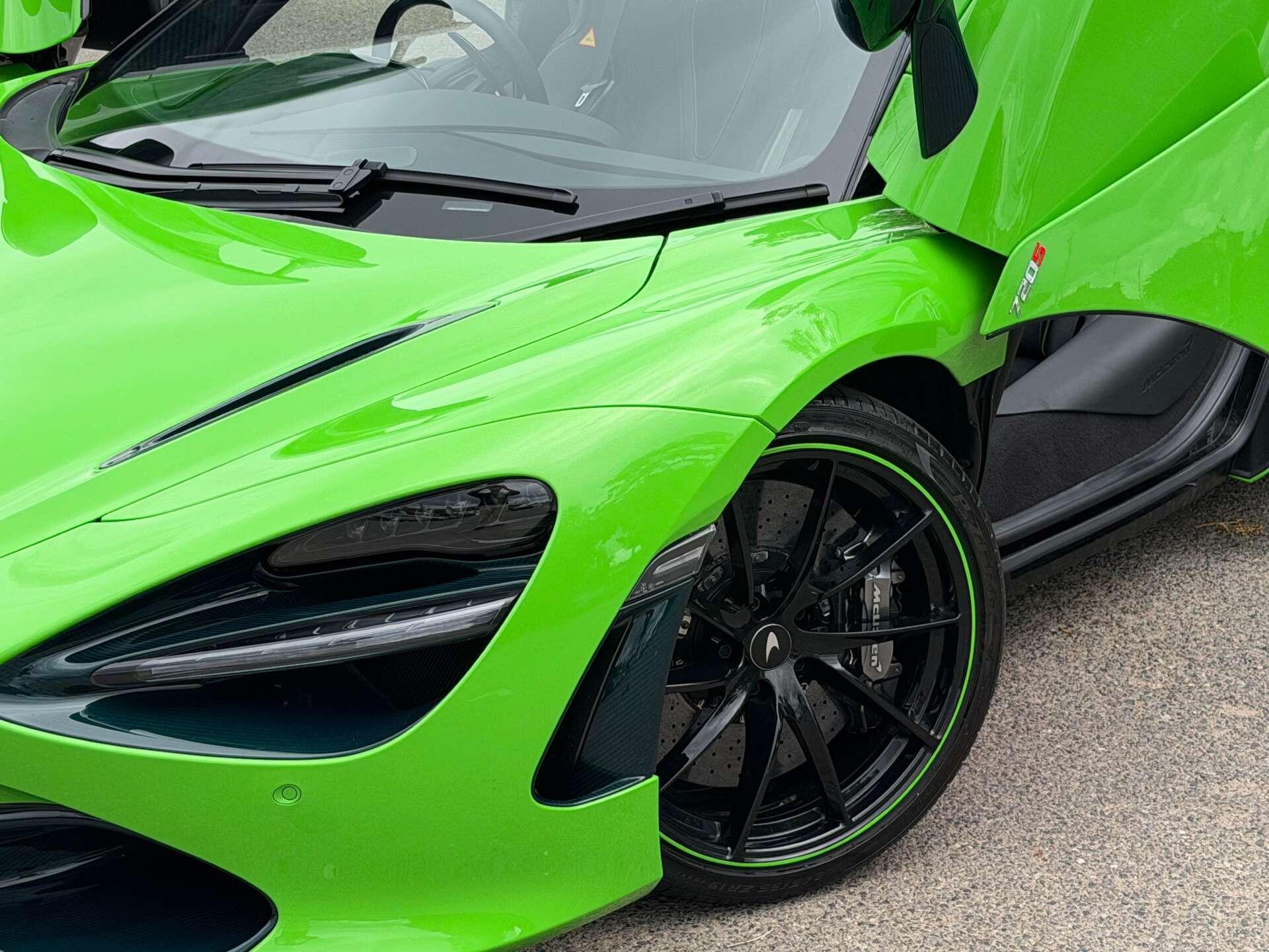 Mclaren 720s view 18