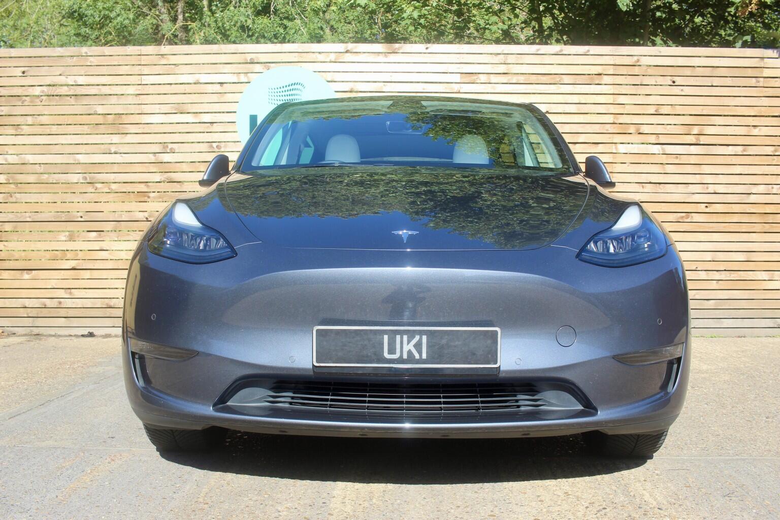Tesla Model Y view 33