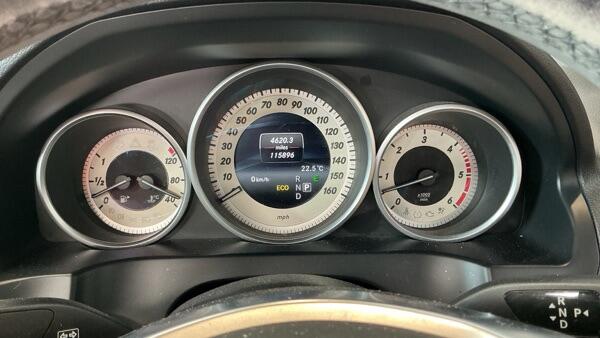 Mercedes-Benz E Class view 11