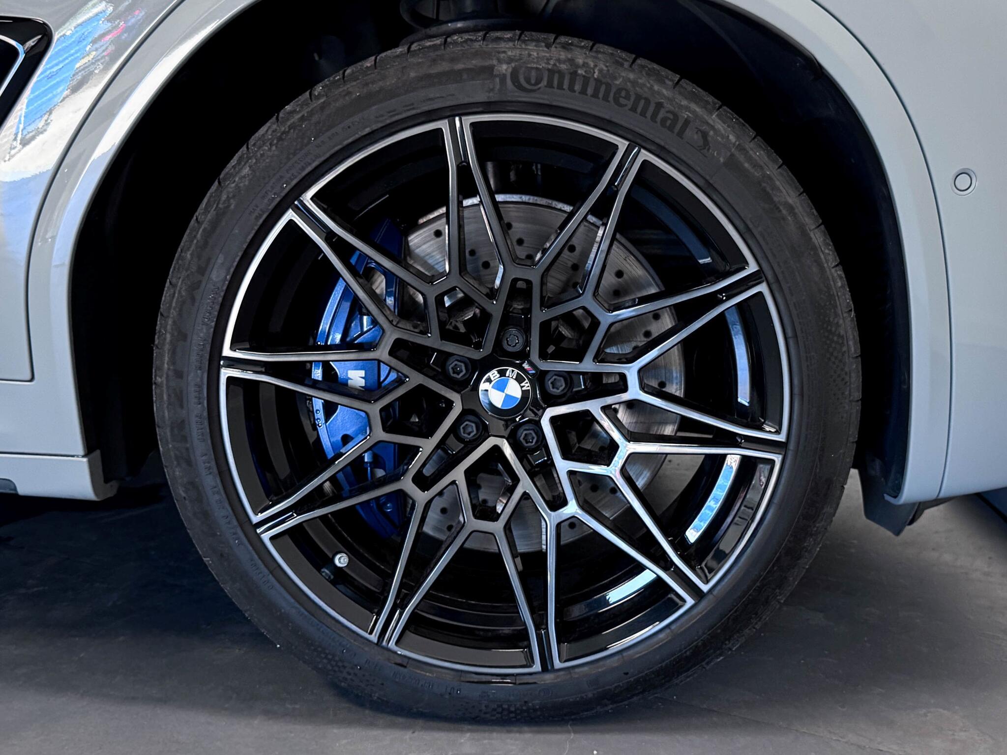 BMW X4 M view 71