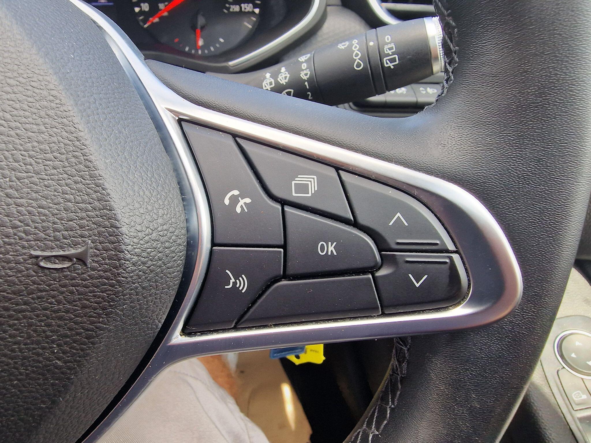 Renault Clio view 13