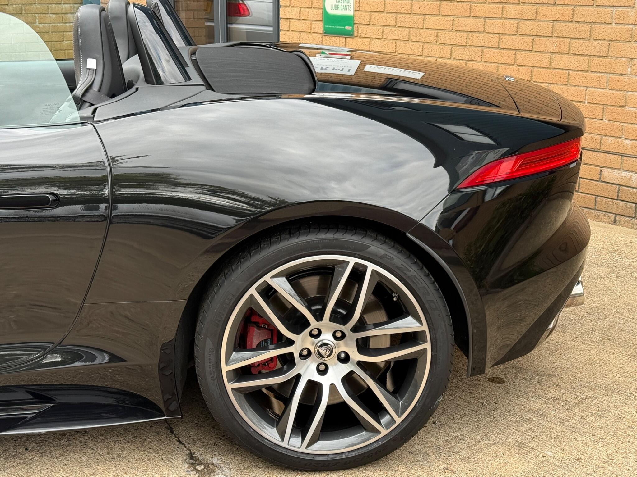 Jaguar F-Type view 15