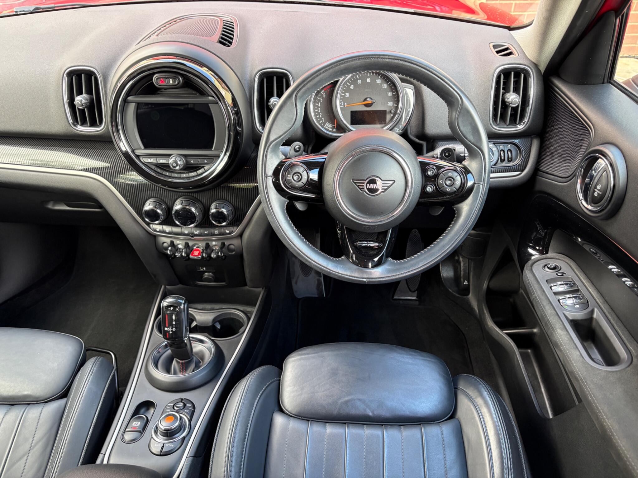 Mini Countryman view 14