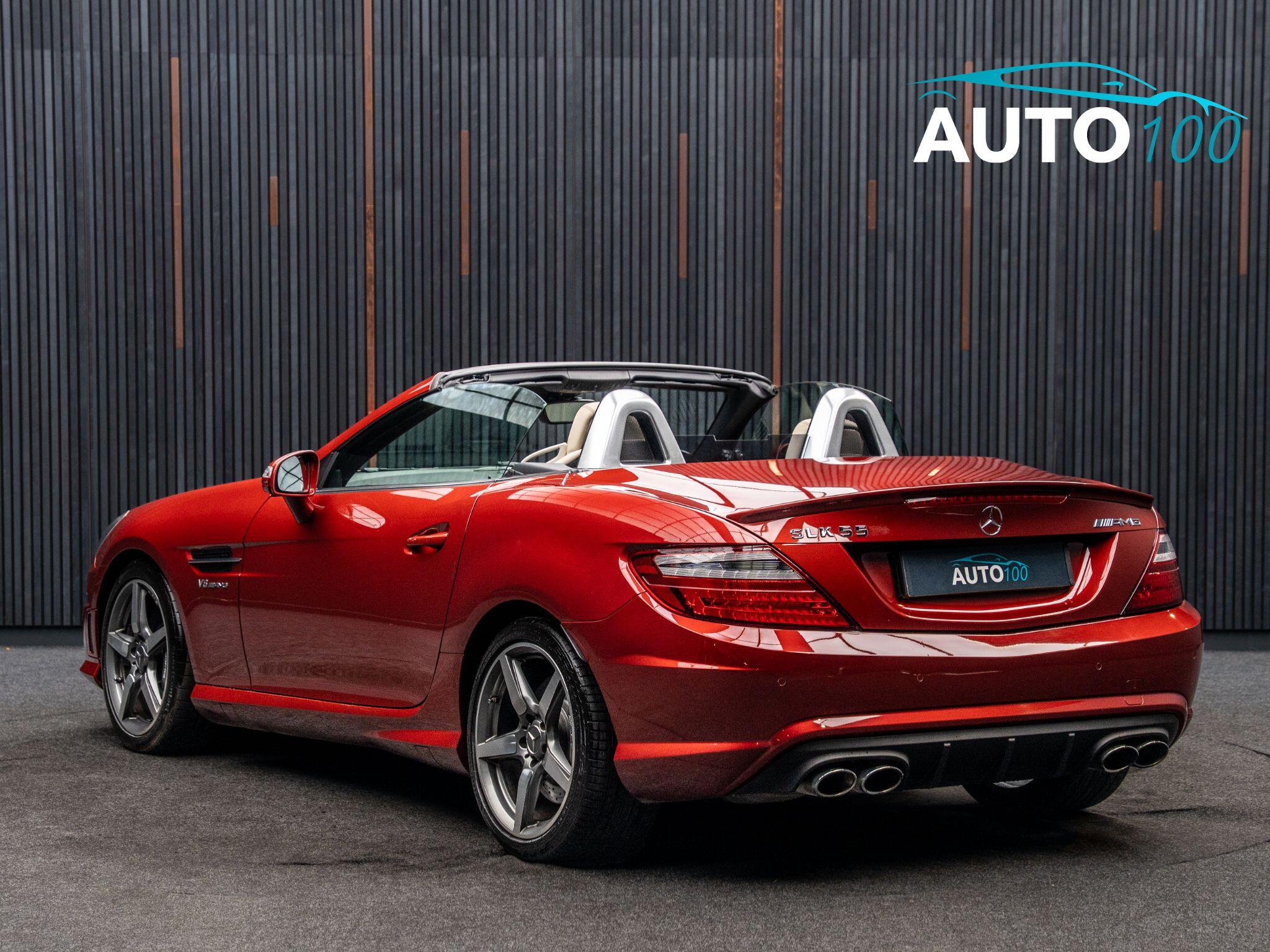 Mercedes-Benz SLK view 3