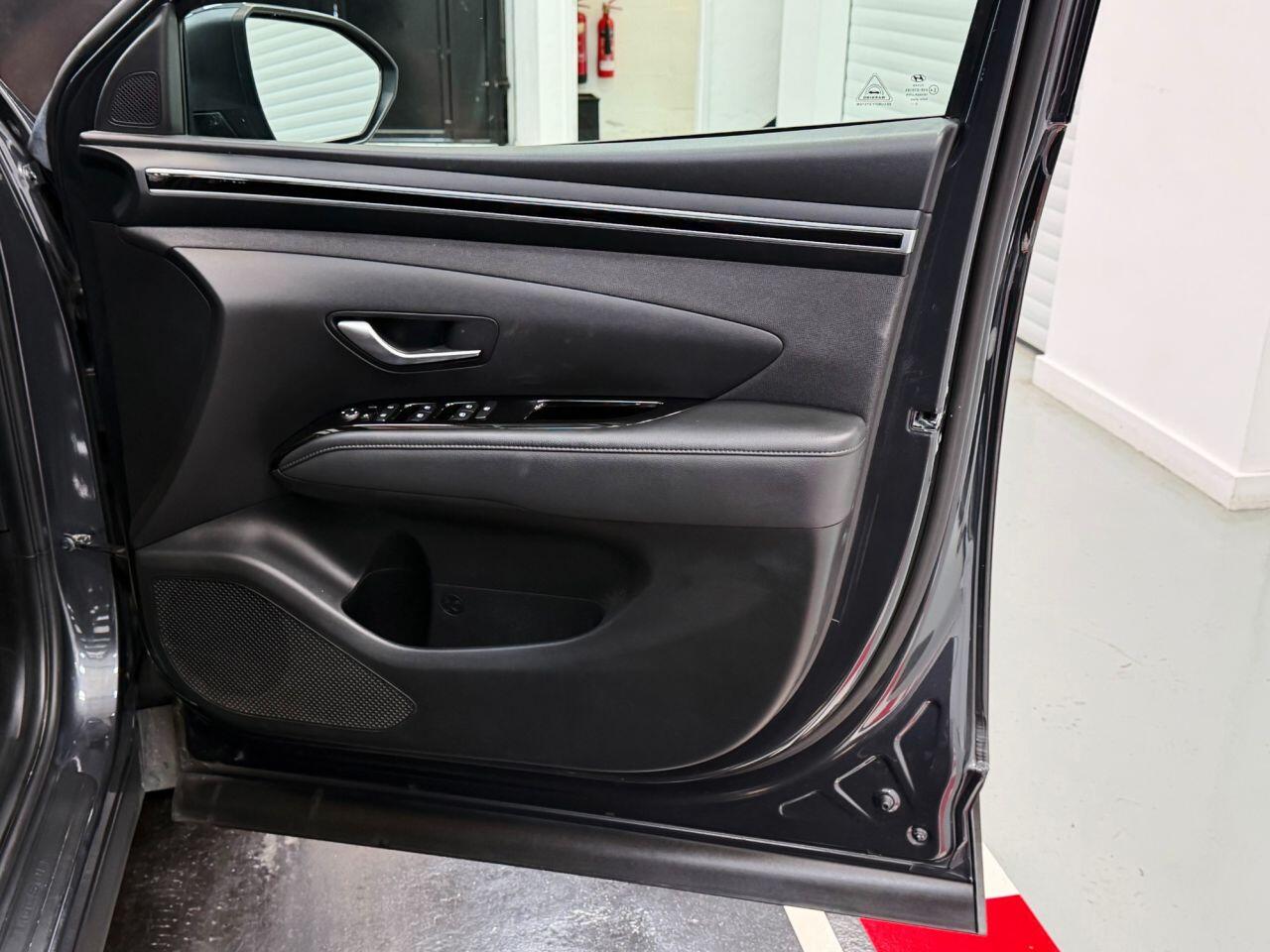 Hyundai Tucson view 9